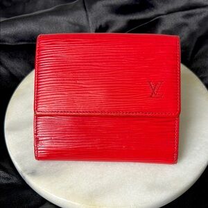 🖤Authentic 1992 model Vintage Louis Vuitton Red Epi leather wallet